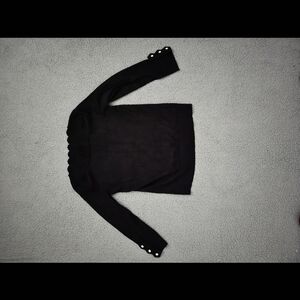 🛍 Cable & Gauge Sweater